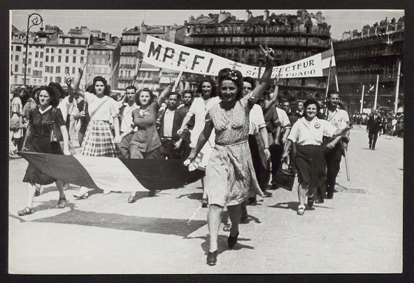 Manifestation FTP-MOI Marseille 1944 (c) Pirotte